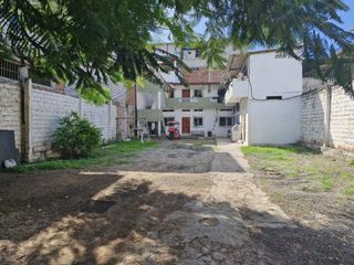 Foto 9 de casa con terreno de venta en manta sector centro