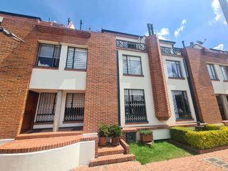 Foto 2 de Venta de casa en Tejares del Norte, Bogotá, MABIS