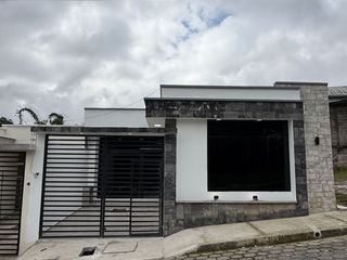Foto 1 de HERMOSA PROPIEDAD EN VENTA URB. PACIFICO