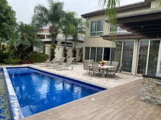 Foto 3 de Venta de casa en Samborondon