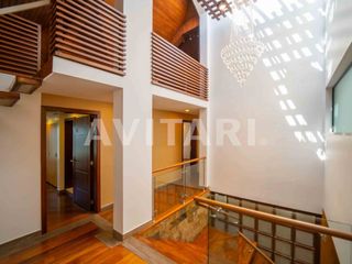 Foto 9 de Casa en Venta en Altos de la Granda Centeno – Exclusiva, Amplia y con Piscina