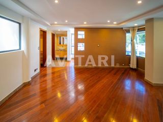 Foto 10 de Casa en Venta en Altos de la Granda Centeno – Exclusiva, Amplia y con Piscina