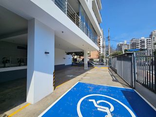 Foto 2 de Departamento en alquiler en Avenida Camino Real - San Isidro