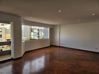Foto 3 de Departamento en venta Av. Buenavista, Chacarilla del Estanque - San Borja