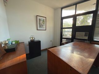 Foto 2 de SANTA FE 312 – Oficina en Venta