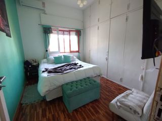 Foto 7 de Castelar Norte - Venta - Casa 4 Ambientes