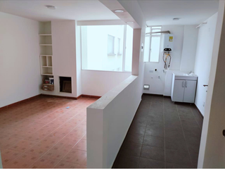Foto 2 de Apartaestudio en venta en Mónaco – 46.10 m² – Garaje cubierto – Vigilancia 24h – Excelente ubicación