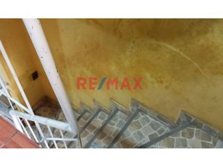 Foto 8 de Venta De Casa - Gran Ocasion Cercado De Lima