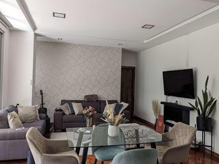 Foto 3 de Renta suite Quito Tenis vacía o Amoblada  con patio propio 2 baños pet friendly