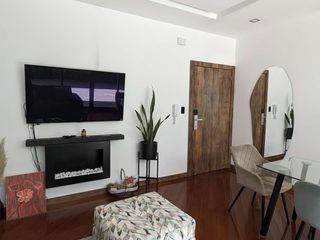 Foto 4 de Renta suite Quito Tenis vacía o Amoblada  con patio propio 2 baños pet friendly