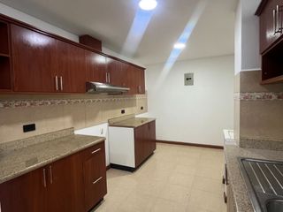Foto 4 de SUITE DE VENTA, Sector Av. Primero de Mayo D359