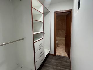 Foto 8 de SUITE DE VENTA, Sector Av. Primero de Mayo D359