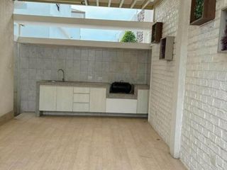 Foto 7 de CASA AMOBLADA EN VIA SALITRE