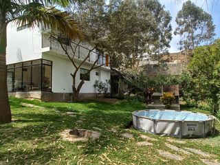 Foto 2 de SE ALQUILA LINDA CASITA CON AMPLIO JARDÍN EN PACHACAMAC