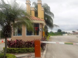 Foto 2 de Este terreno en Satelite los Angeles Via La costa esta listo para la compra ✅