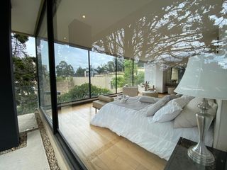 Foto 1 de VENTA EXPECTACULAR CASA EN PROVENZA SUBA