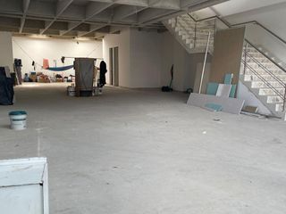 Foto 3 de Arriendo Local en Pontevedra