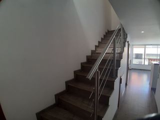 Foto 9 de SE VENDE APARTAMENTO DE 74 M2 EN EDIFICIO COUNTRY EN EL BARRIO CONTADOR EN BOGOTA (USAQUEN)