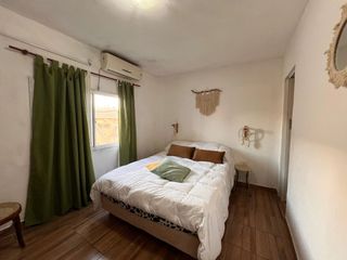 Foto 1 de ZUVIRIA 682 – Casa en planta alta a la venta