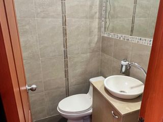 Foto 4 de Vendo Oportunidad en Vía a la Costa: casa con área 363m² en Urbanización Los Ángeles