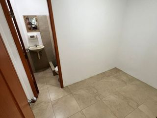 Foto 18 de Vendo Oportunidad en Vía a la Costa: casa con área 363m² en Urbanización Los Ángeles