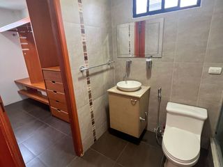Foto 20 de Vendo Oportunidad en Vía a la Costa: casa con área 363m² en Urbanización Los Ángeles