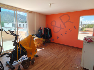 Foto 2 de Casa Moderna en Venta en Pomasqui