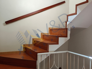 Foto 7 de Casa Moderna en Venta en Pomasqui