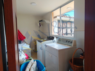 Foto 24 de Casa Moderna en Venta en Pomasqui