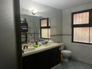 Foto 15 de Venta casa en urb Las Lagunas, excelente oportunidad de inversión