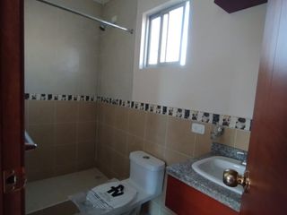 Foto 2 de CASA EN VENTA EN ALANGASI A ESTRENAR