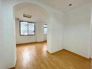 Foto 7 de CASA PARA OFICINAS  EN ARRIENDO    260 m2 - MARIANA DE JESUS