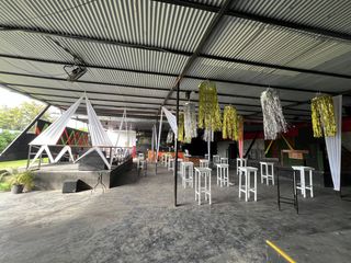 Foto 5 de Discoteca en Venta en San Hilarión: Adquiere esta discoteca y capta el movimiento comercial de la zona.
