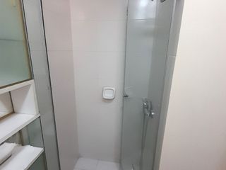 Foto 12 de SE VENDE ACOGEDOR DEPARTAMENTO EN URB. SANTA BEATRIZ