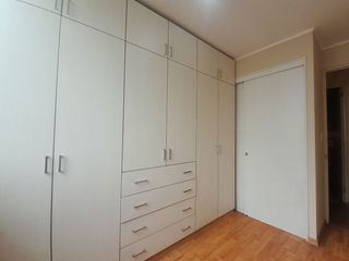 Foto 7 de SE VENDE ACOGEDOR DEPARTAMENTO EN URB. SANTA BEATRIZ