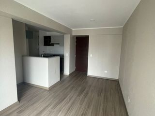 Foto 3 de Alquiler Departamento con Piscina y Áreas Exclusivas Av Aramburú, Surquillo