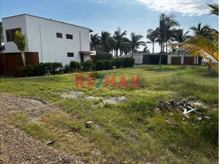 Foto 1 de Tu Oasis Exclusivo En Condominio Punta Sal: Terreno Premium A 200 M Del Hotel Decameron