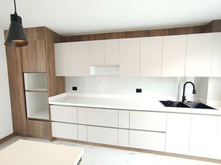 Foto 14 de EN LA CIUDAD DE LOJA, SE VENDE CASA DE 4 HABITACIONES, CERCA AL COLEGIO EUGENIO ESPEJO A 4 MINUTOS DEL TERMINAL TERRESTRE