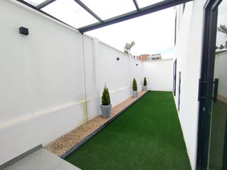 Foto 21 de EN LA CIUDAD DE LOJA, SE VENDE CASA DE 4 HABITACIONES, CERCA AL COLEGIO EUGENIO ESPEJO A 4 MINUTOS DEL TERMINAL TERRESTRE