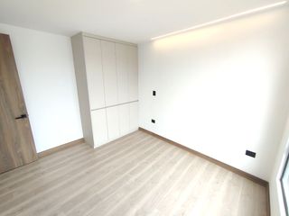 Foto 35 de EN LA CIUDAD DE LOJA, SE VENDE CASA DE 4 HABITACIONES, CERCA AL COLEGIO EUGENIO ESPEJO A 4 MINUTOS DEL TERMINAL TERRESTRE