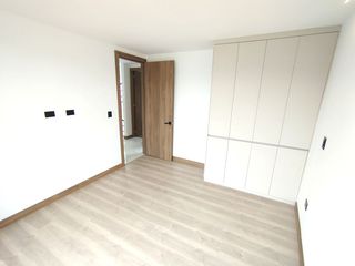 Foto 37 de EN LA CIUDAD DE LOJA, SE VENDE CASA DE 4 HABITACIONES, CERCA AL COLEGIO EUGENIO ESPEJO A 4 MINUTOS DEL TERMINAL TERRESTRE
