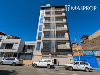 Foto 2 de ¡Hotel moderno en alquiler frente a la Plaza Vigil! – ¡lista para empezar a facturar!