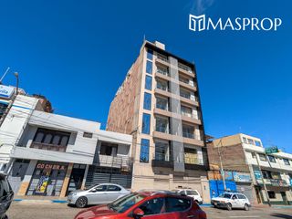 Foto 1 de ¡Hotel moderno en alquiler frente a la Plaza Vigil! – ¡lista para empezar a facturar!