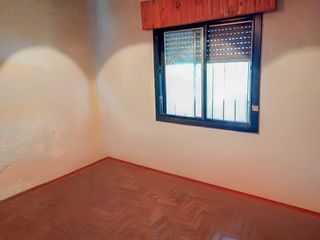 Foto 6 de Castelar Norte - Venta - Casa 3 Ambientes