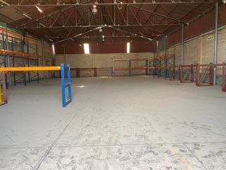 Foto 7 de VENCO LOCAL INDUSTRIAL EN NICOLAS AYLLON