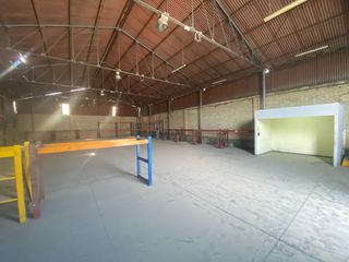 Foto 8 de VENCO LOCAL INDUSTRIAL EN NICOLAS AYLLON