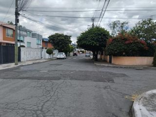 Foto 57 de Casa de venta en sector la mariscal de 3 dormitorios Quito Ecuador