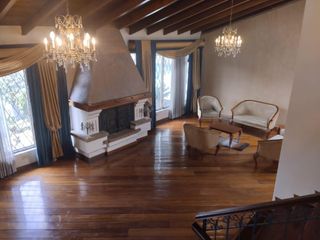 Foto 1 de Casa de venta en sector la mariscal de 3 dormitorios Quito Ecuador