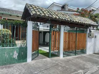Foto 20 de Casa de venta en sector la mariscal de 3 dormitorios Quito Ecuador