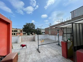 Foto 4 de Vendo Casa a Precio de Terreno + Aires Las Quintanas - Trujillo